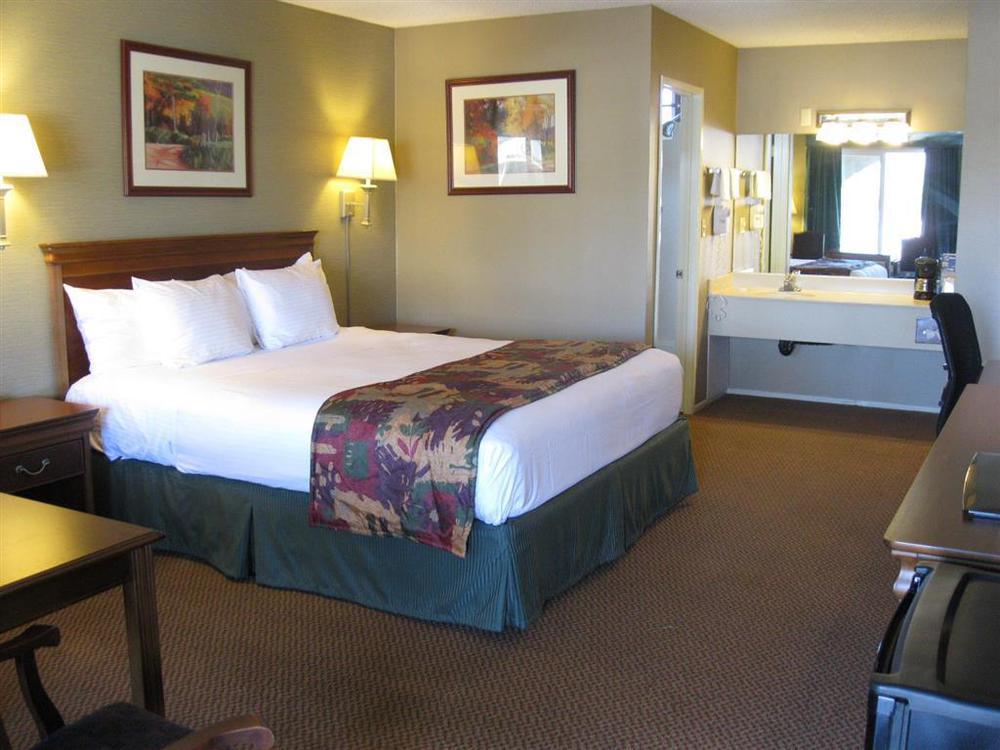 Best Western La Posada Motel Fillmore Phòng bức ảnh